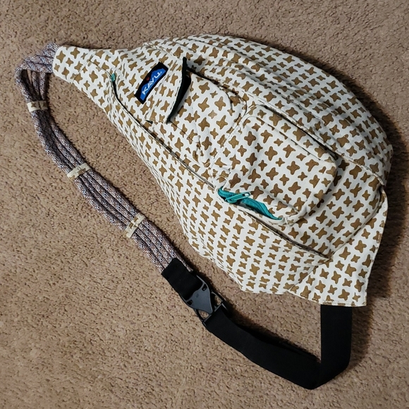 Kavu Bags Kavu Rope Sling Crossbody Shoulder Bag White Brown Tag Star Purse Handbag Poshmark